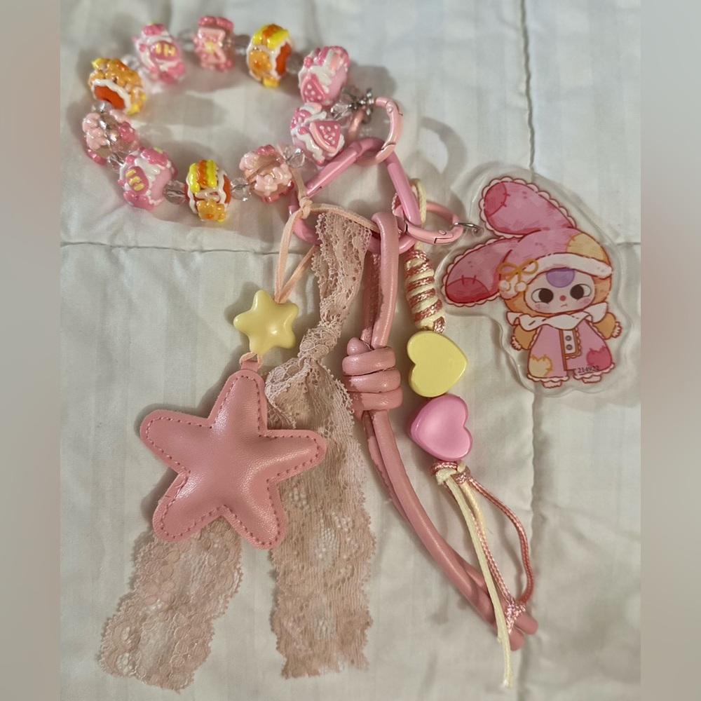 Baby Three Love Chain Time Keychain